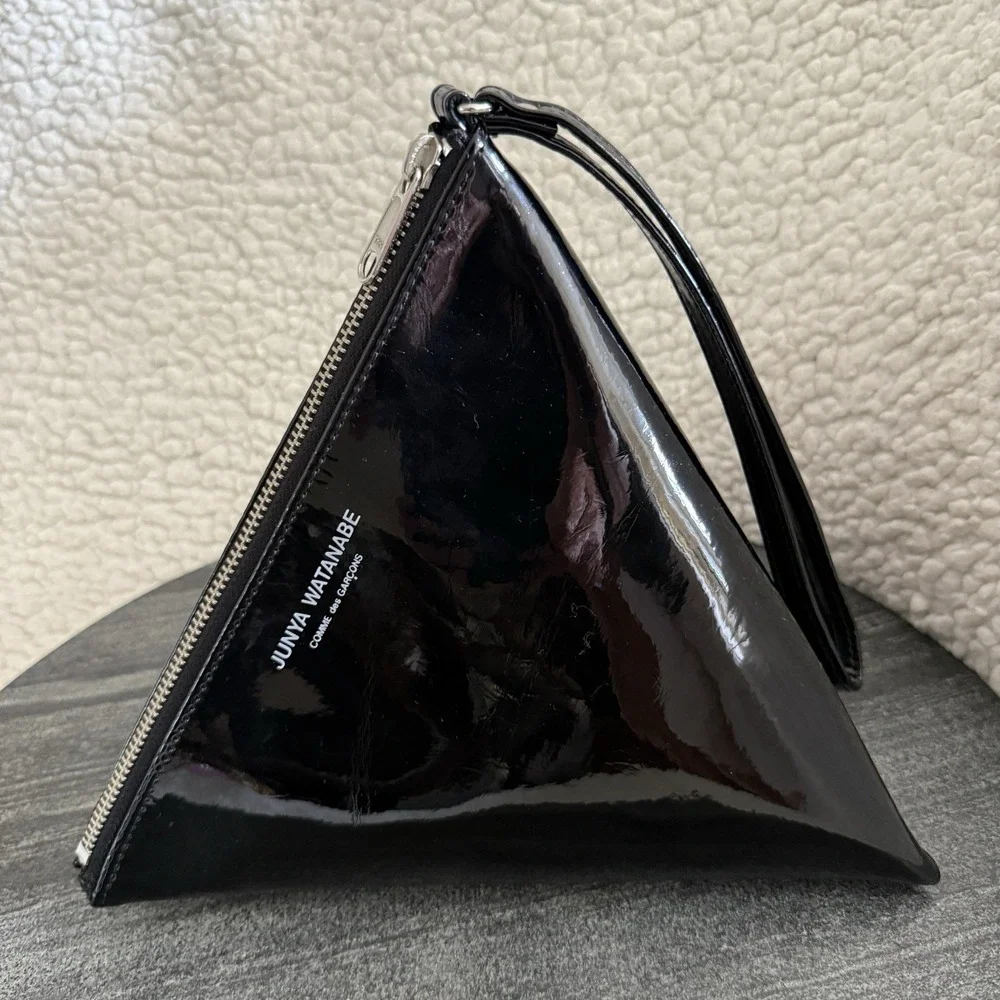 JUNYA WATANABE COMME des GARCON Pyramid Triangle Black Patent Leather Clutch Bag